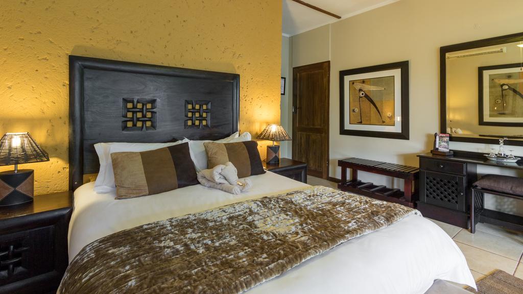 Joern'S Gaestehaus Mbombela Chambre photo