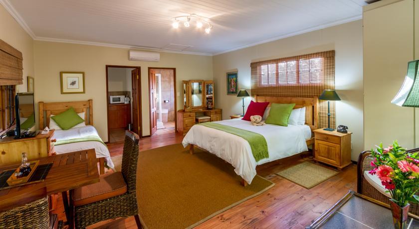 Joern'S Gaestehaus Mbombela Chambre photo