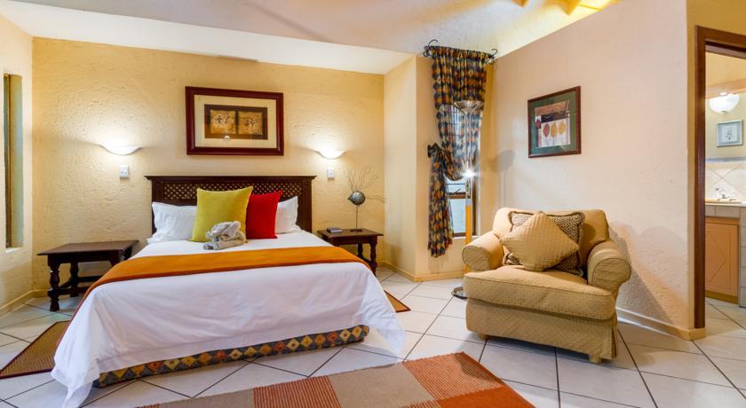 Joern'S Gaestehaus Mbombela Chambre photo