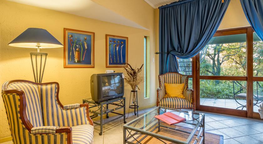 Joern'S Gaestehaus Mbombela Chambre photo