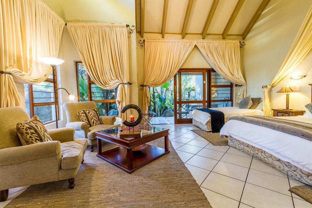 Joern'S Gaestehaus Mbombela Extérieur photo