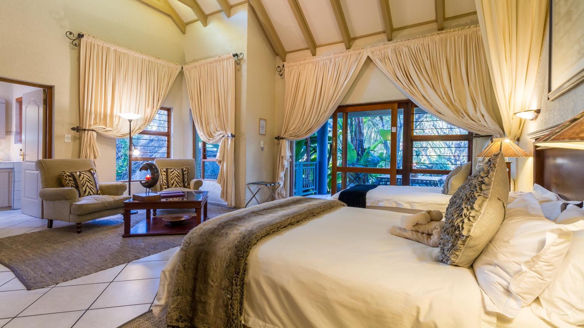 Joern'S Gaestehaus Mbombela Extérieur photo