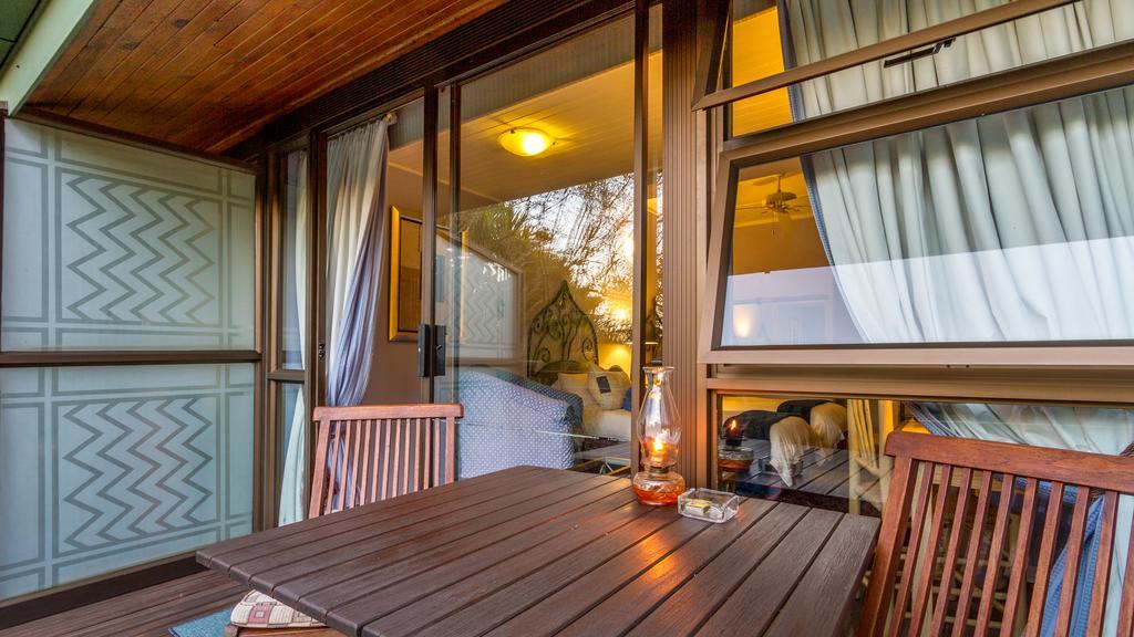Joern'S Gaestehaus Mbombela Extérieur photo